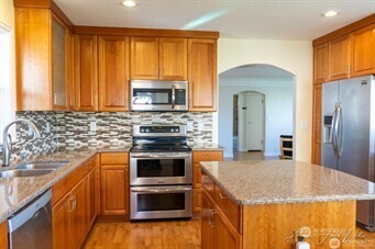 436 Wells Avenue N, Renton, WA 98057-5454