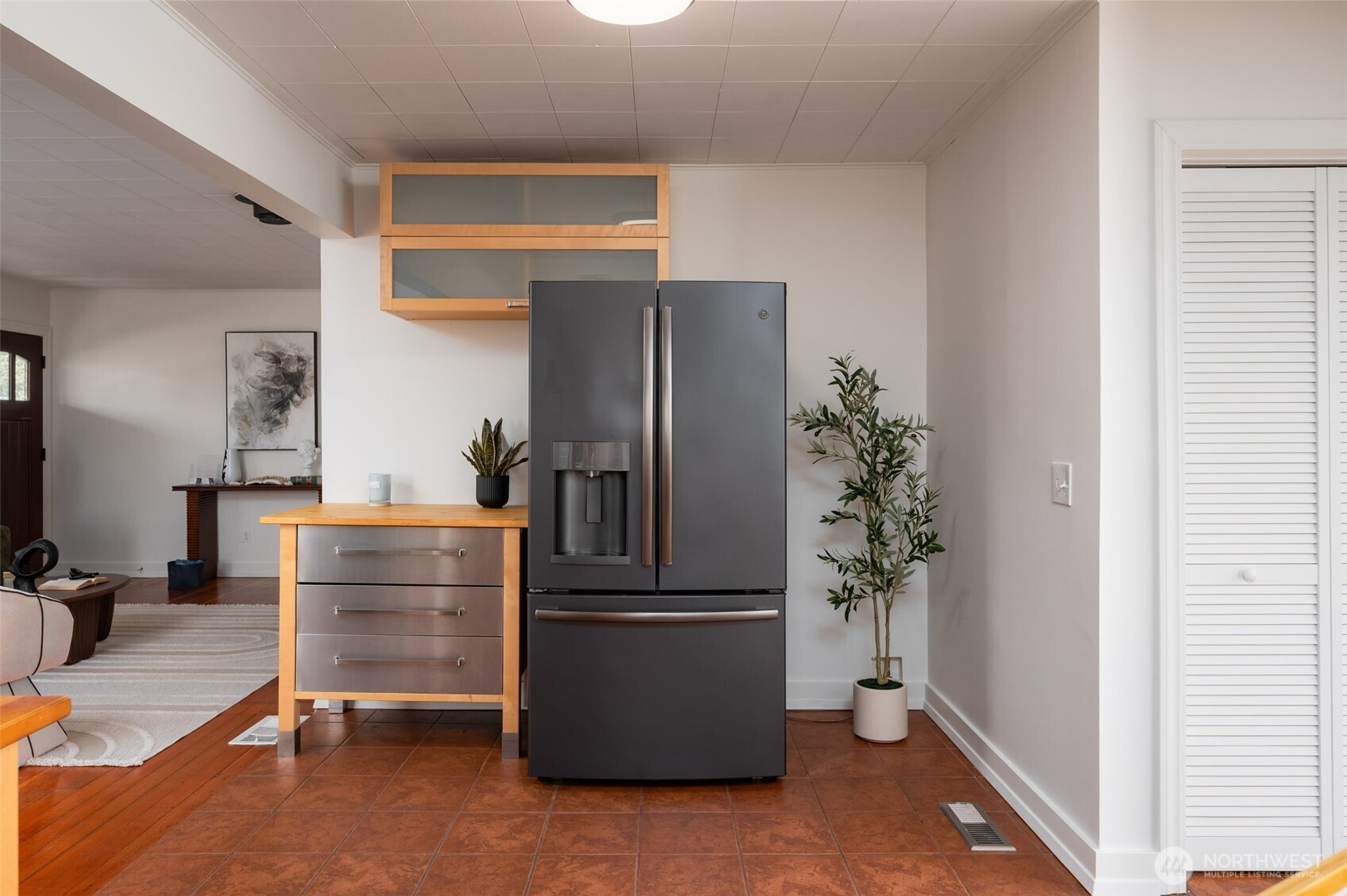 38002 SE 85th Street , Snoqualmie, WA 98065-9600