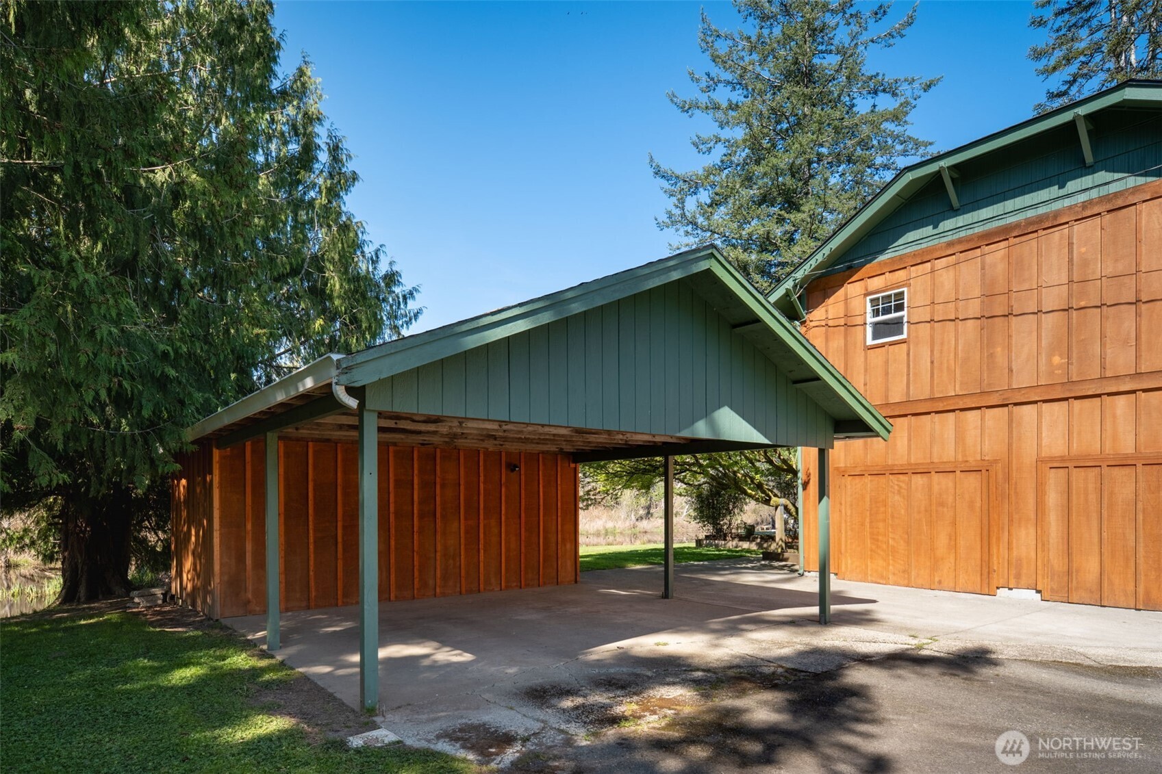 38002 SE 85th Street , Snoqualmie, WA 98065-9600