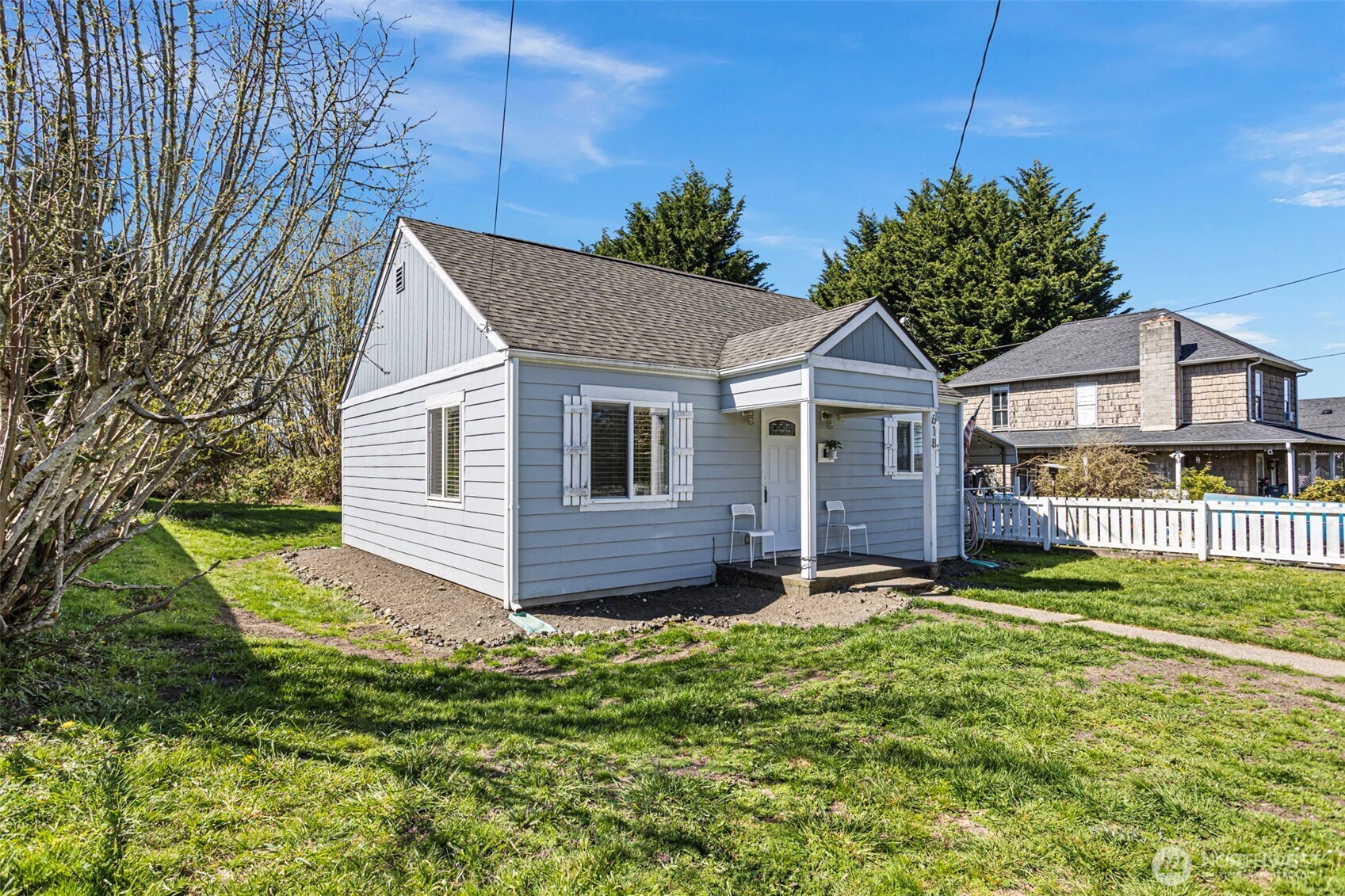 618 Hull Avenue , Port Orchard, WA 98366
