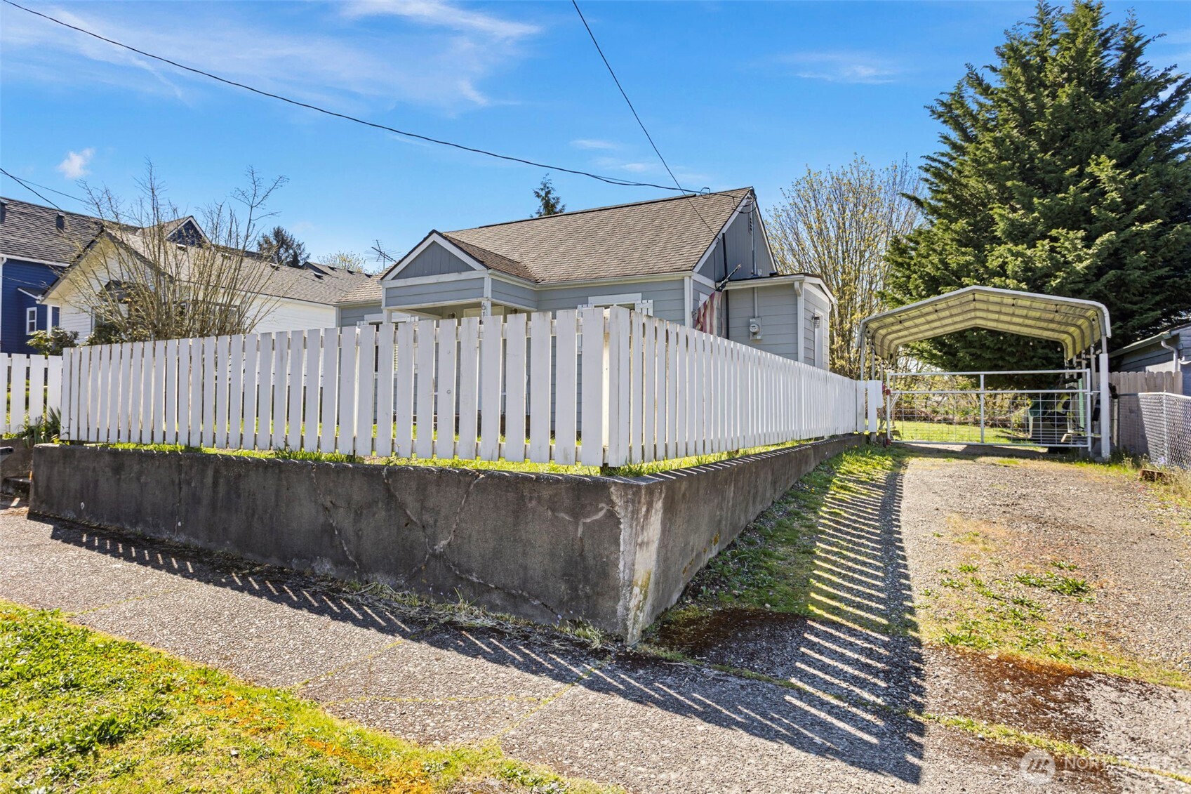 618 Hull Avenue , Port Orchard, WA 98366