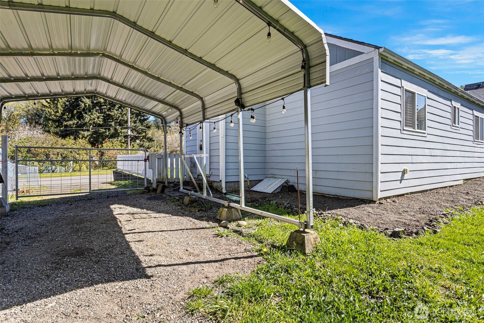 618 Hull Avenue , Port Orchard, WA 98366
