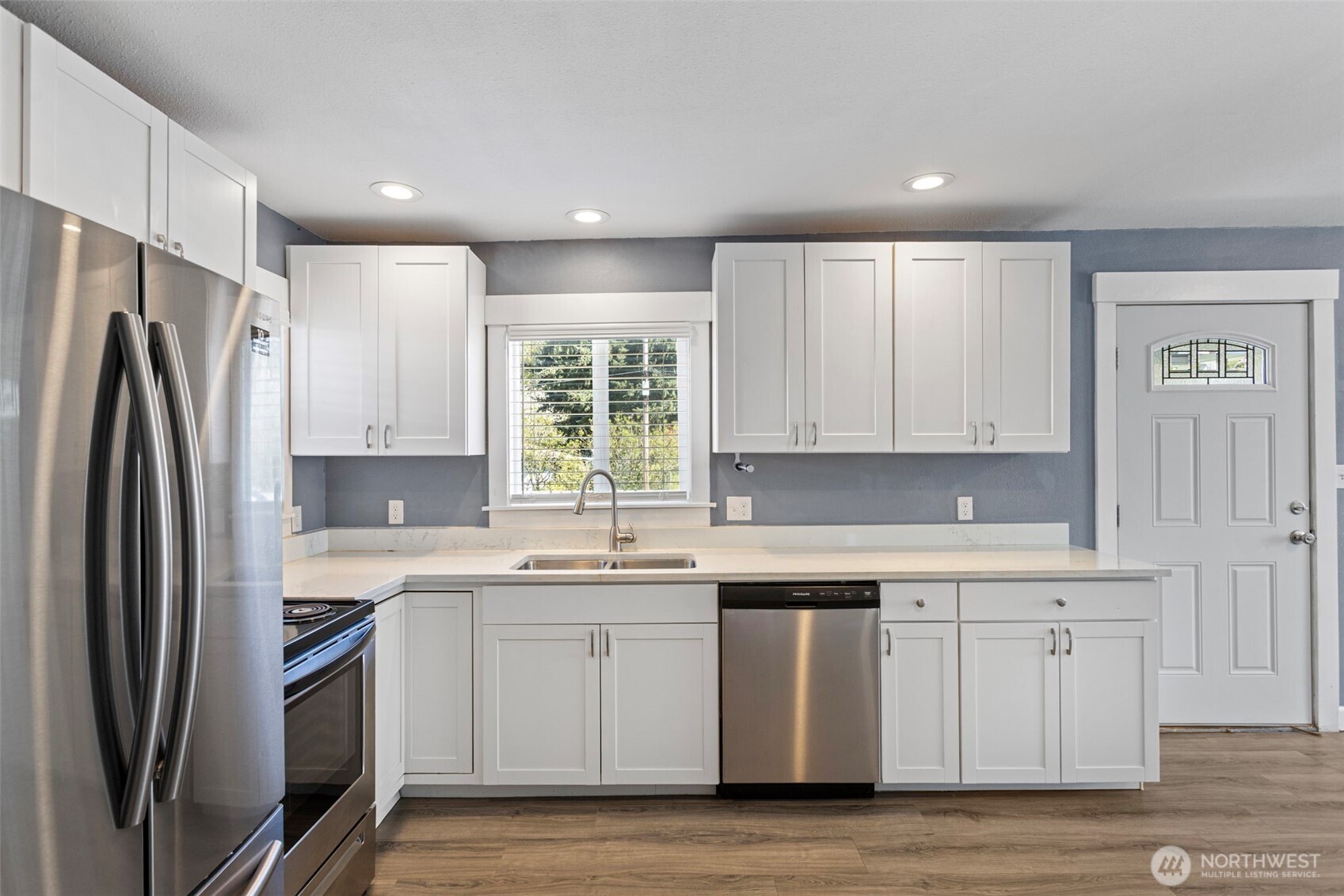 618 Hull Avenue , Port Orchard, WA 98366