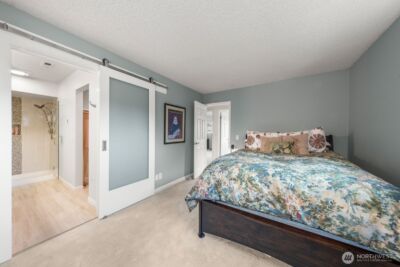 9918 NE 144th Lane #406, Kirkland, WA 98034 - Photo 14