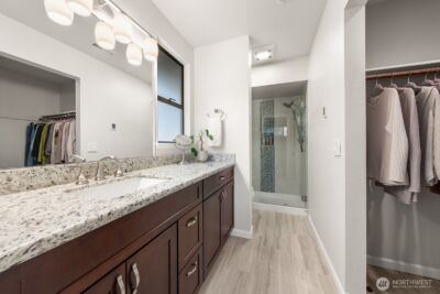 9918 NE 144th Lane #406, Kirkland, WA 98034 - Photo 18