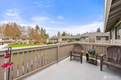 9918 NE 144th Lane #406, Kirkland, WA 98034 - Photo 28