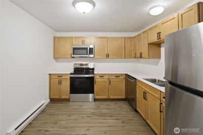324 S Lafayette Avenue , Bremerton, WA 98312 - Photo 20