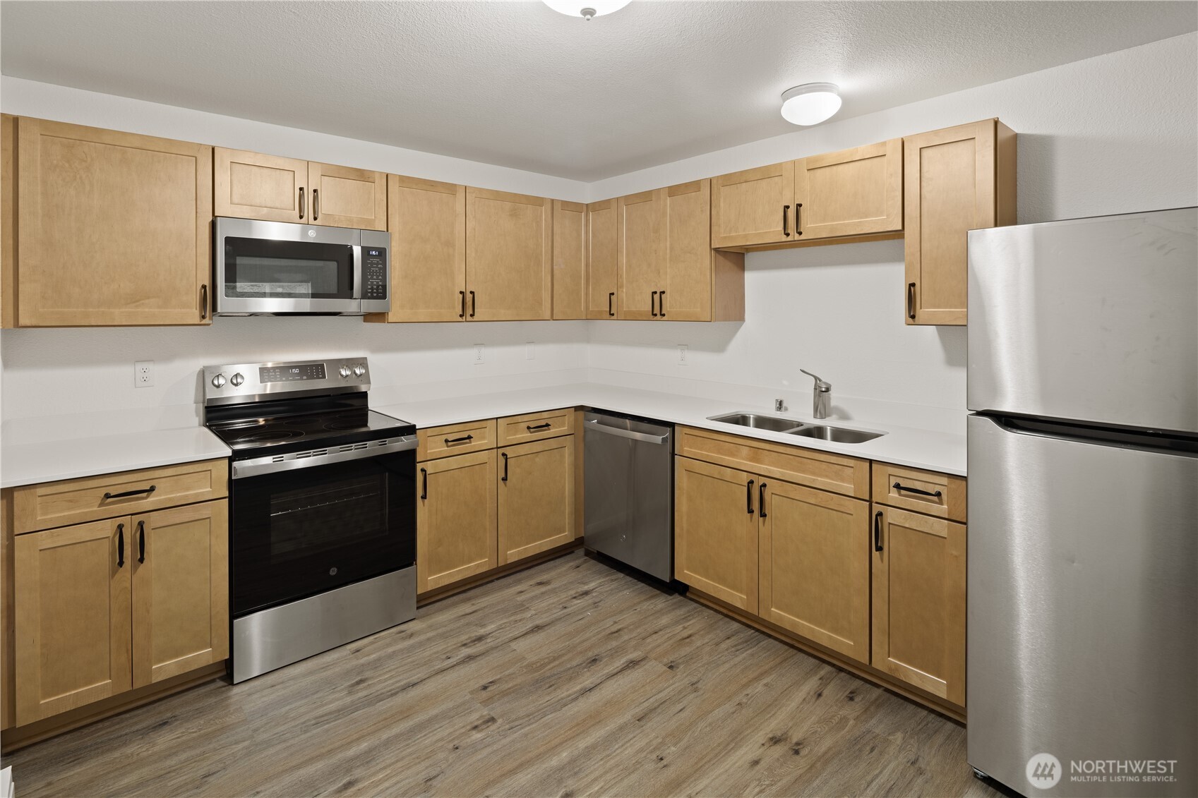 324 S Lafayette Avenue , Bremerton, WA 98312