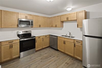 324 S Lafayette Avenue , Bremerton, WA 98312 - Photo 21