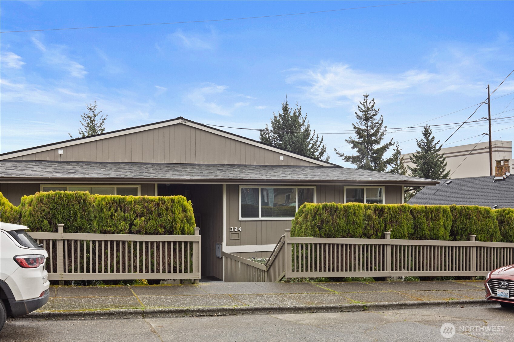 324 S Lafayette Avenue , Bremerton, WA 98312