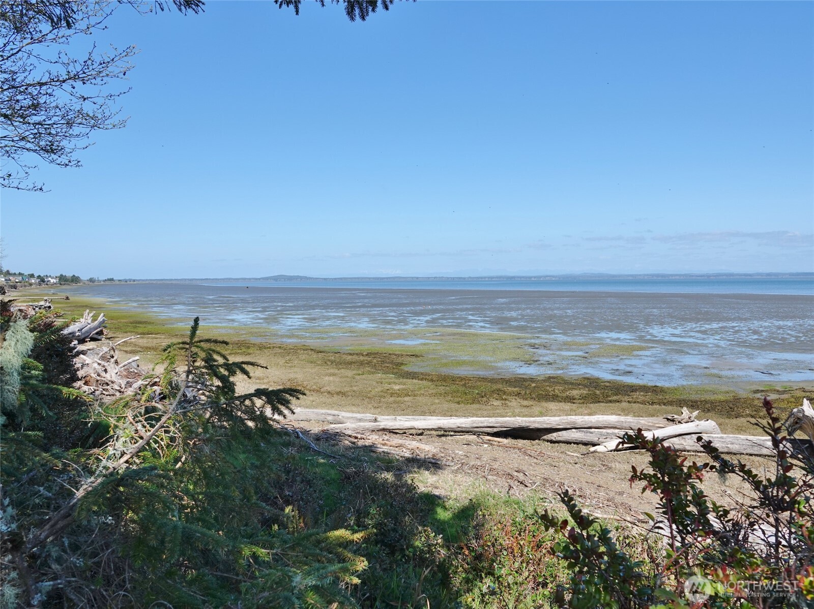 574 Chinook Avenue SE, Ocean Shores, WA 98569