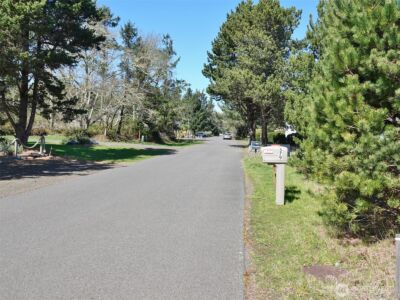 574 Chinook Avenue SE, Ocean Shores, WA 98569 - Photo 15