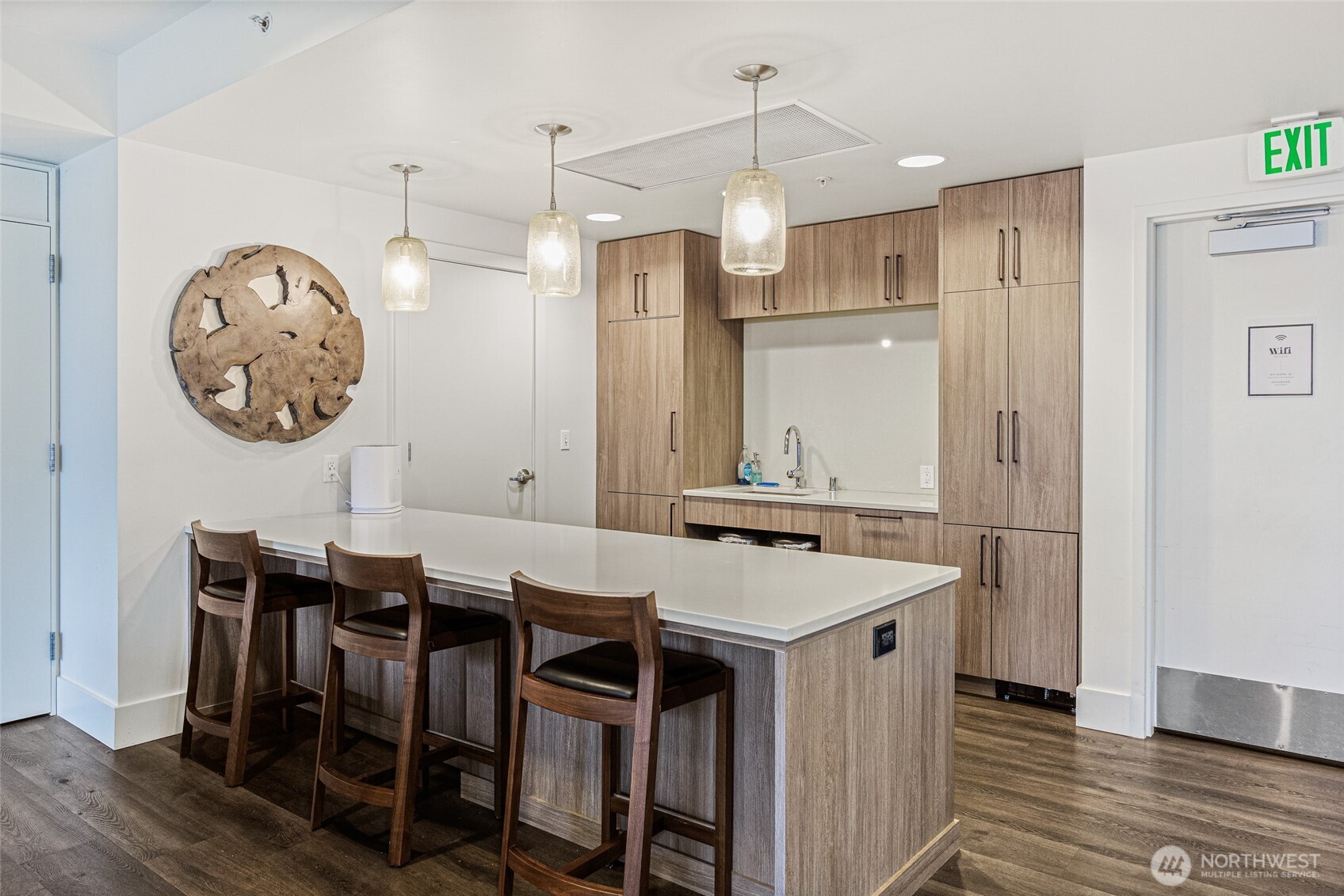 900 Lenora Street #804, Seattle, WA 98121-7301