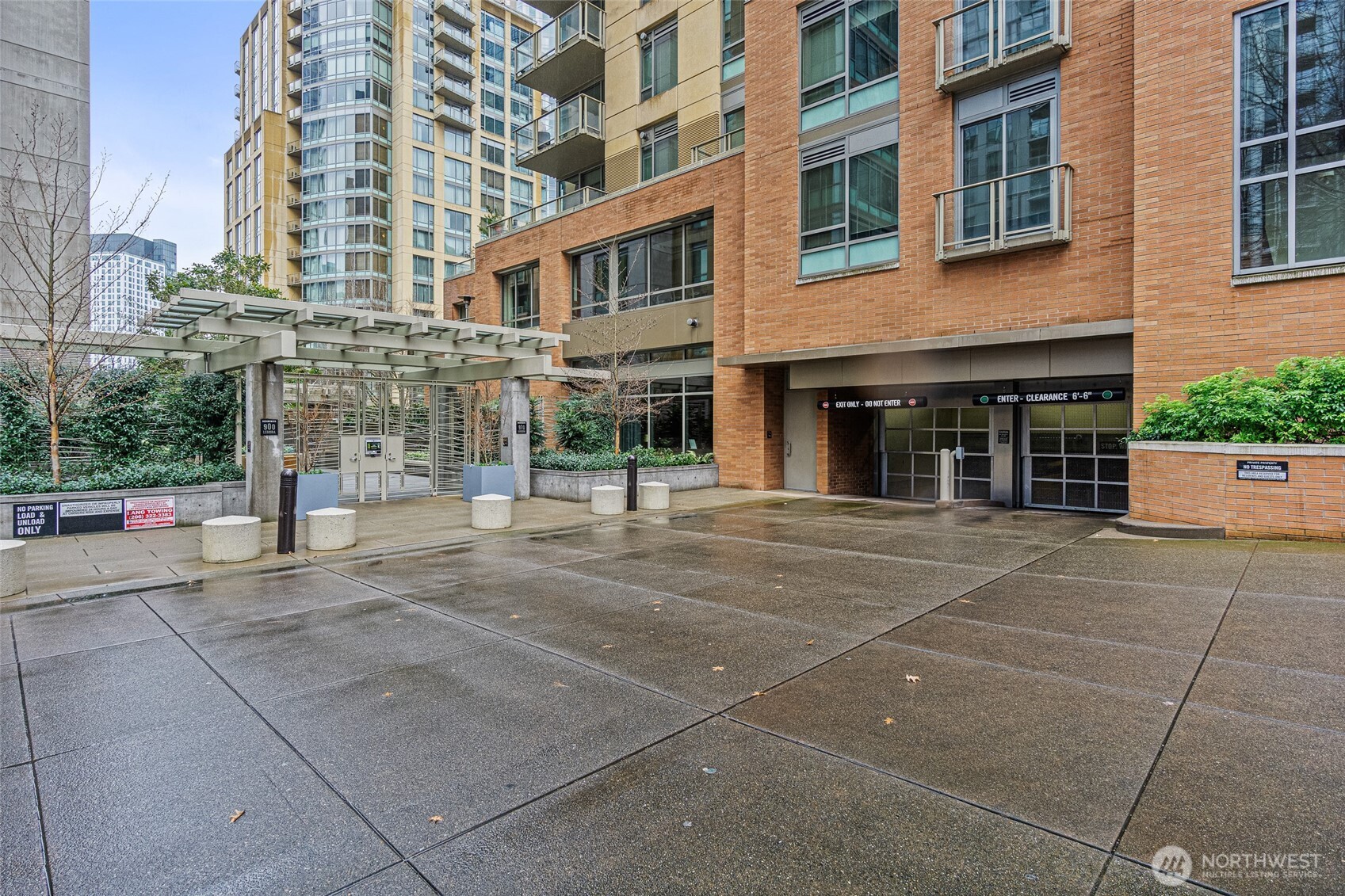 900 Lenora Street #804, Seattle, WA 98121-7301