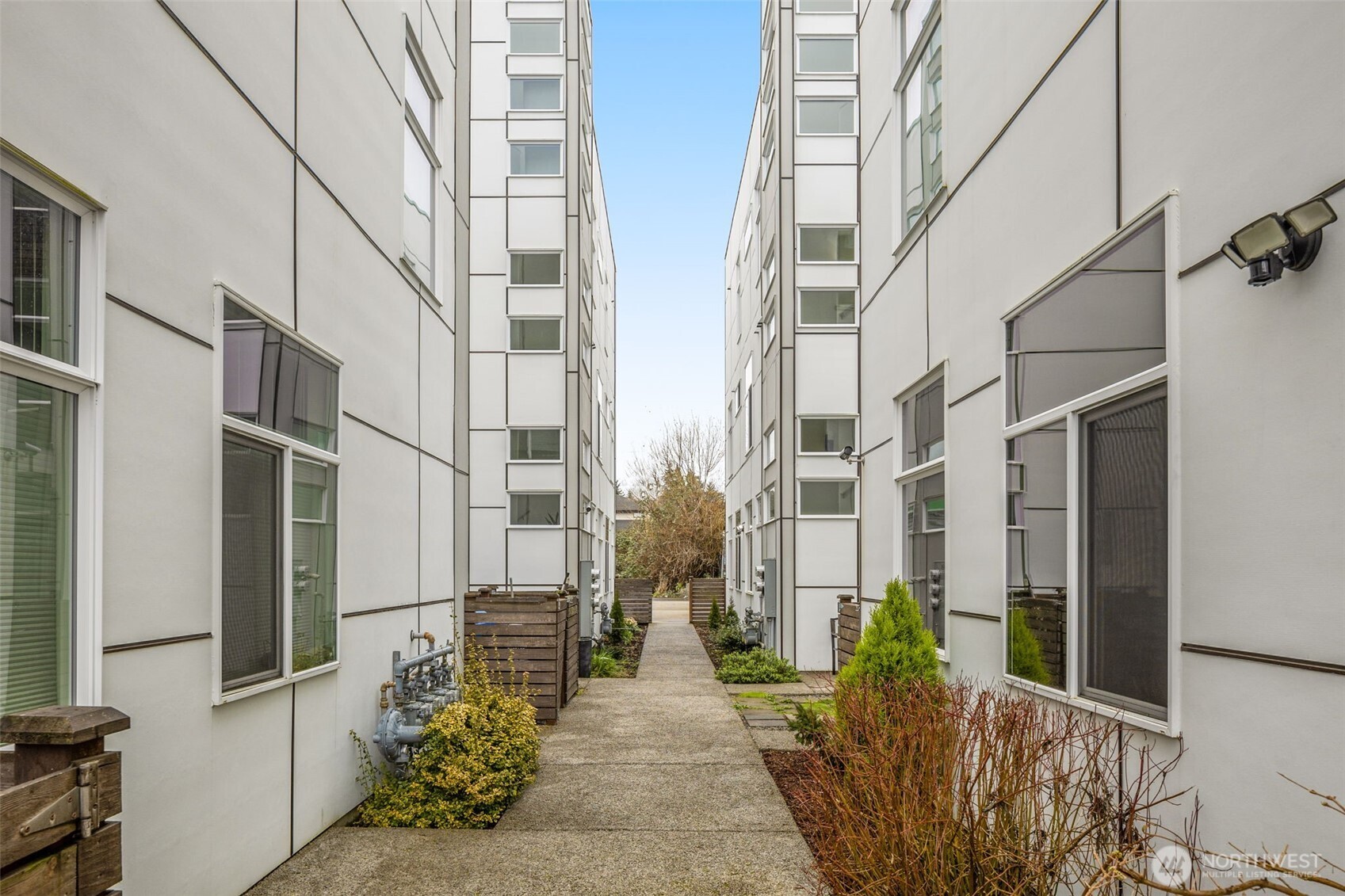 9248 17th Avenue SW #A, Seattle, WA 98106