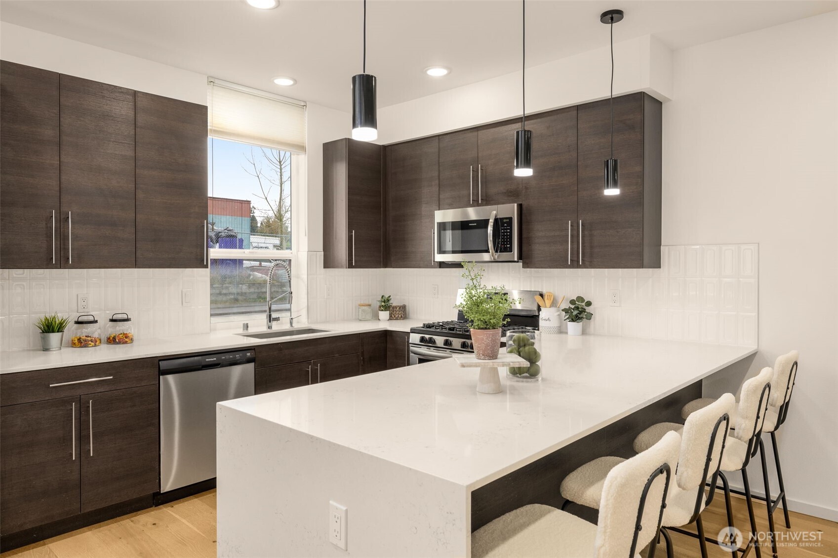 9248 17th Avenue SW #A, Seattle, WA 98106