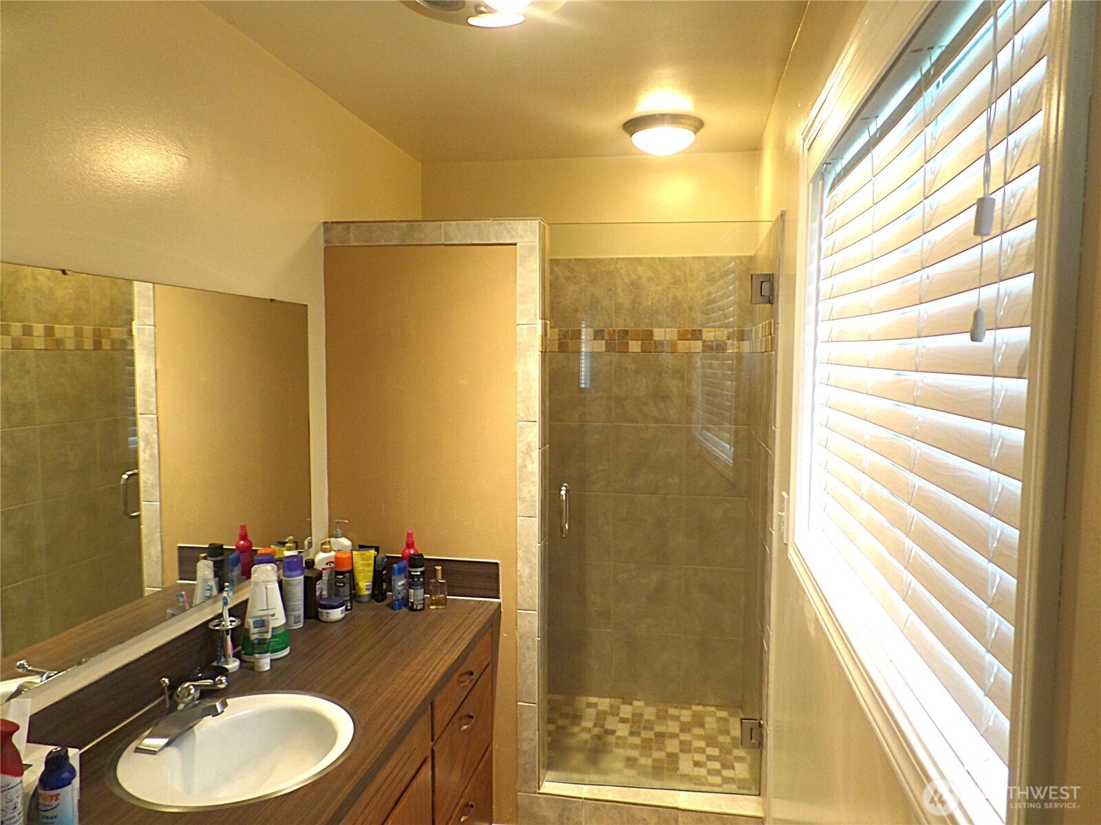 32 NE Tremont Drive , College Place, WA 99324