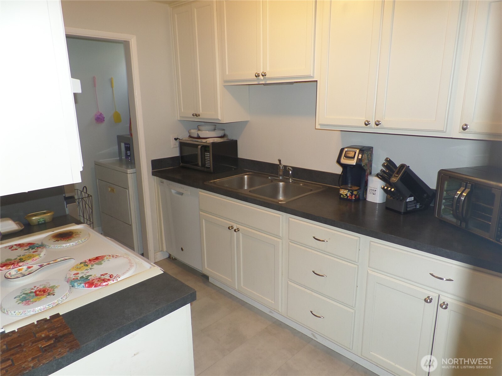 32 NE Tremont Drive , College Place, WA 99324
