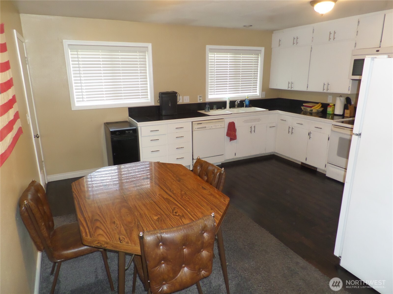 32 NE Tremont Drive , College Place, WA 99324