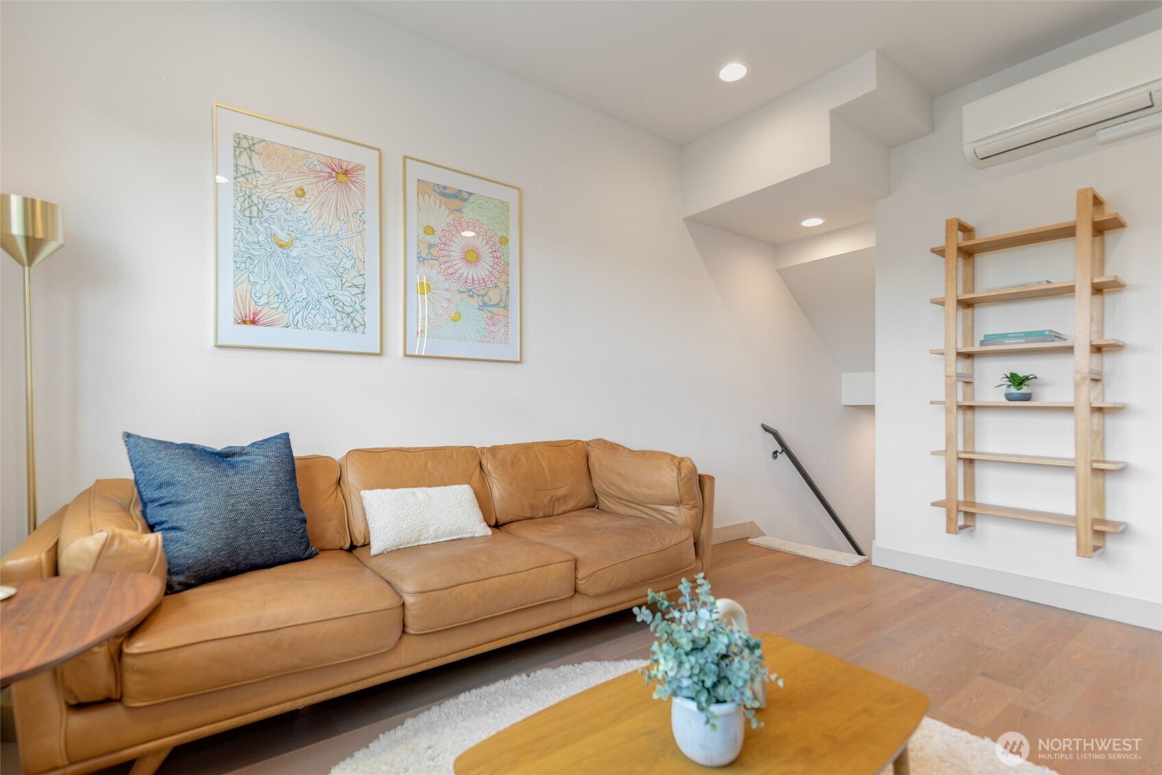 5030 Sand Point Place NE #B, Seattle, WA 98105
