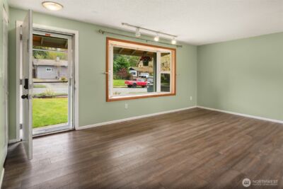 26205 14th Avenue S, Des Moines, WA 98198 - Photo 9