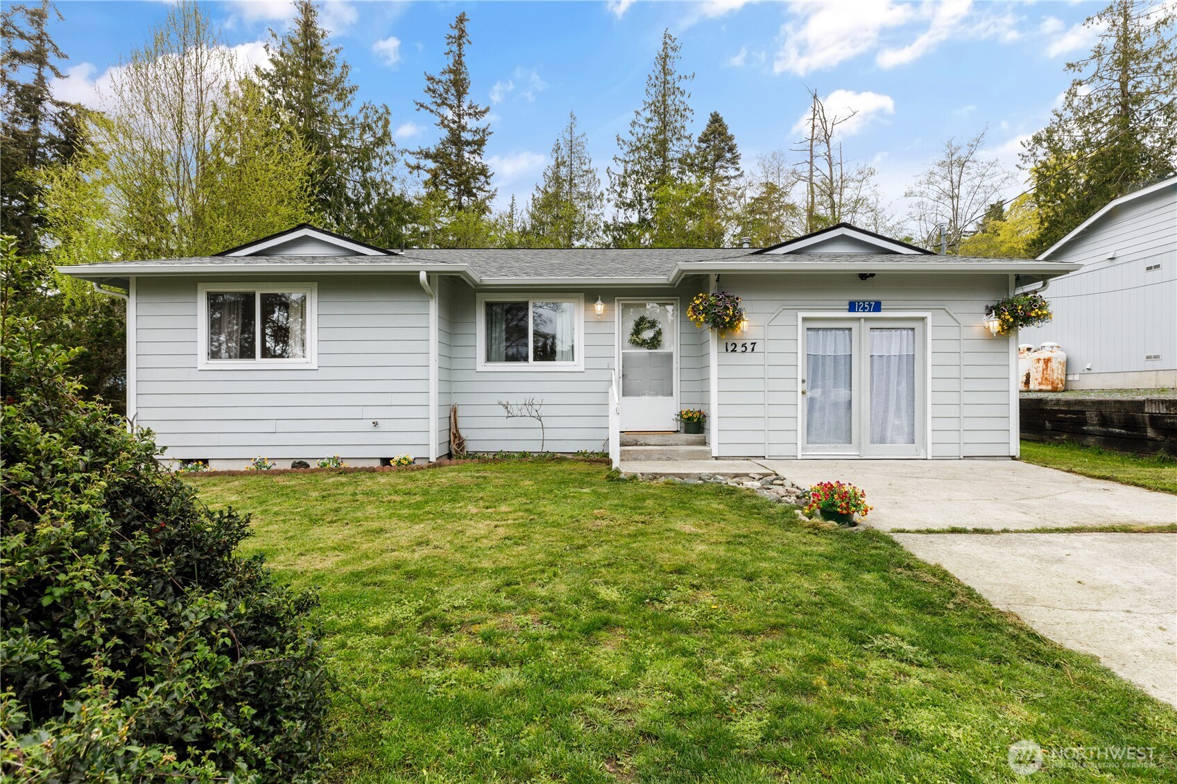 1257 Russell Drive , Coupeville, WA 98239