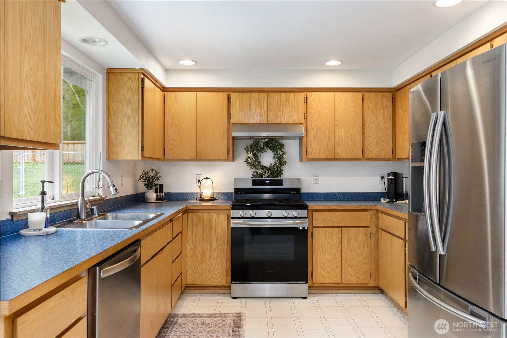 1257 Russell Drive , Coupeville, WA 98239