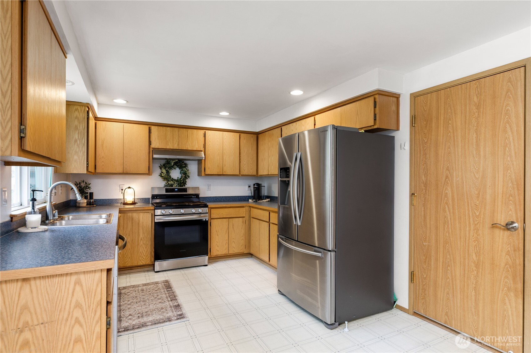 1257 Russell Drive , Coupeville, WA 98239