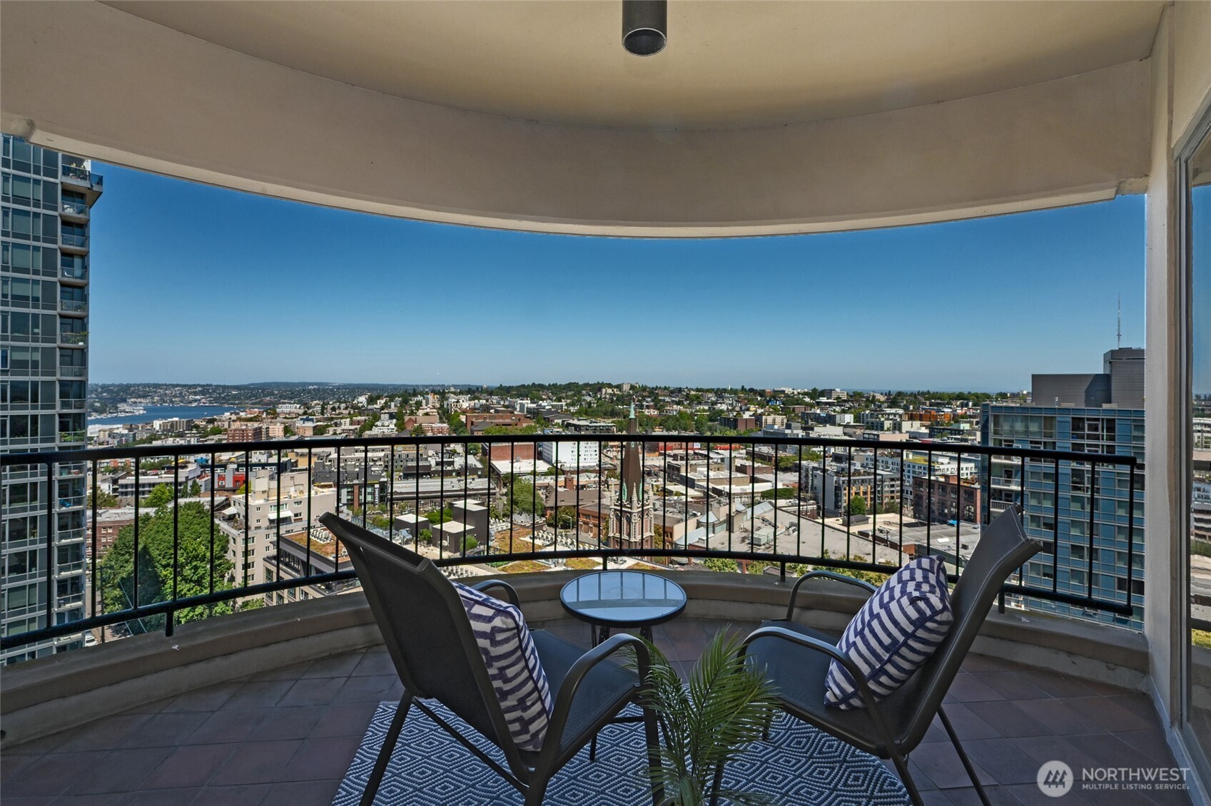 1301 Spring Street #17A, Seattle, WA 98104
