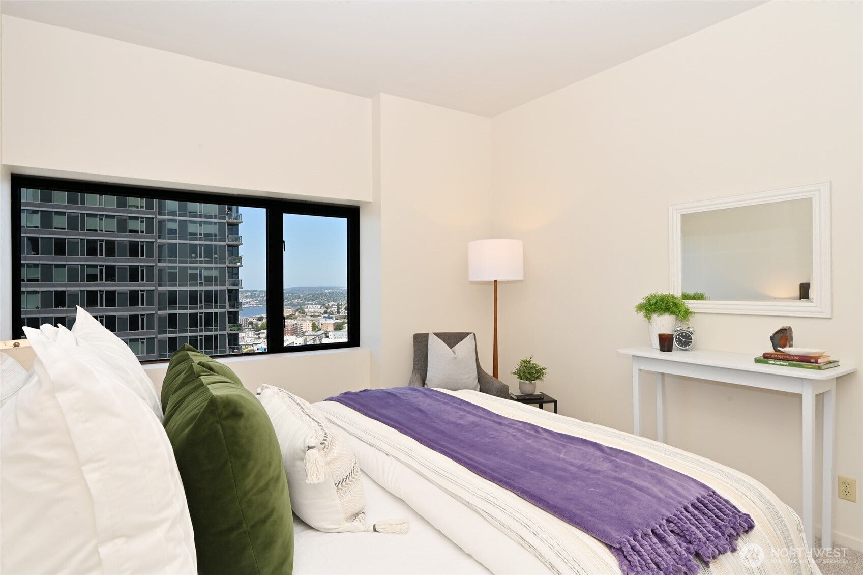 1301 Spring Street #17A, Seattle, WA 98104