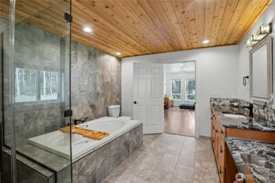 14640 164th Lane SE, Rainier, WA 98576 - Photo 18