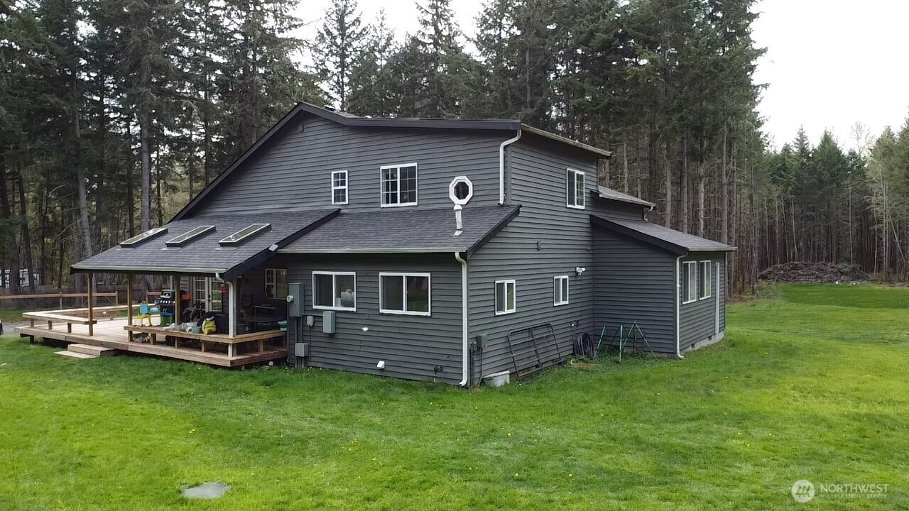 14640 164th Lane SE, Rainier, WA 98576