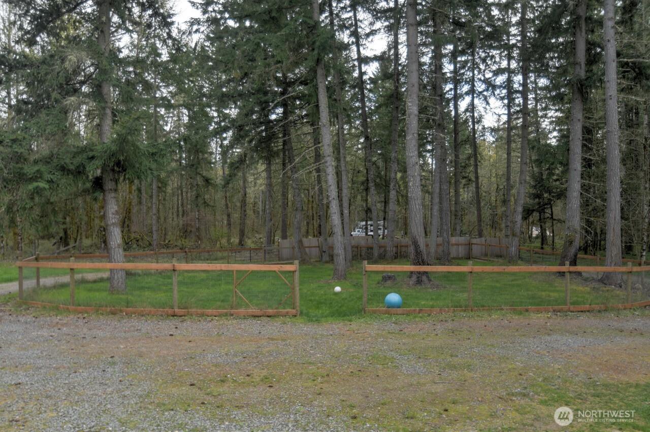 14640 164th Lane SE, Rainier, WA 98576