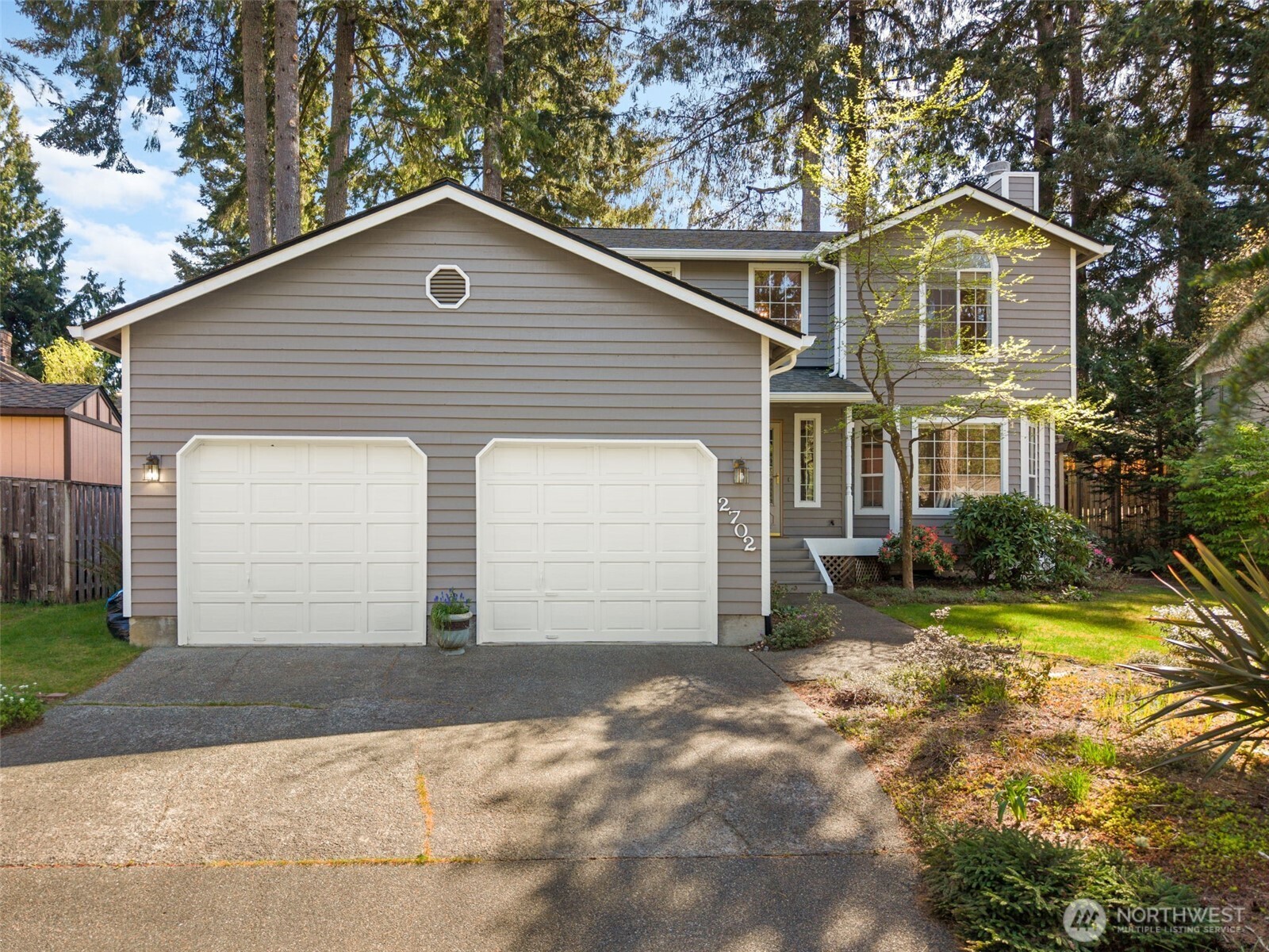2702 Walnut Loop NW, Olympia, WA 98502