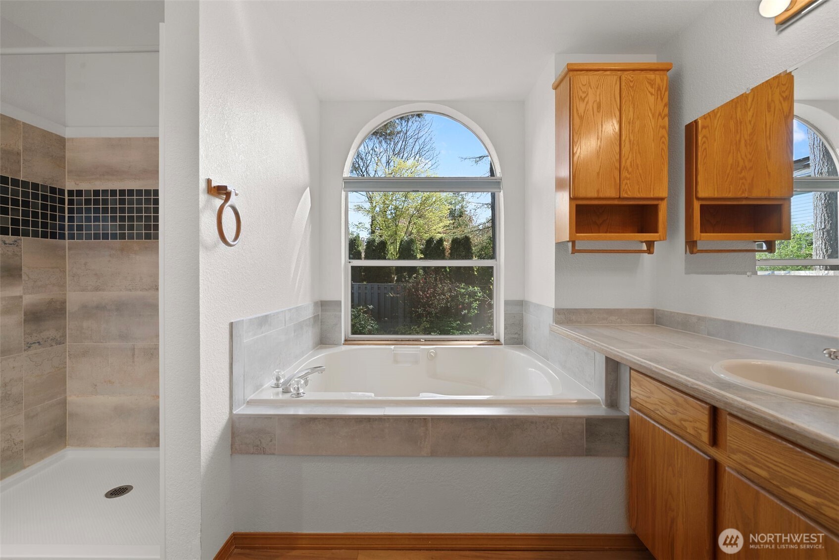 2702 Walnut Loop NW, Olympia, WA 98502