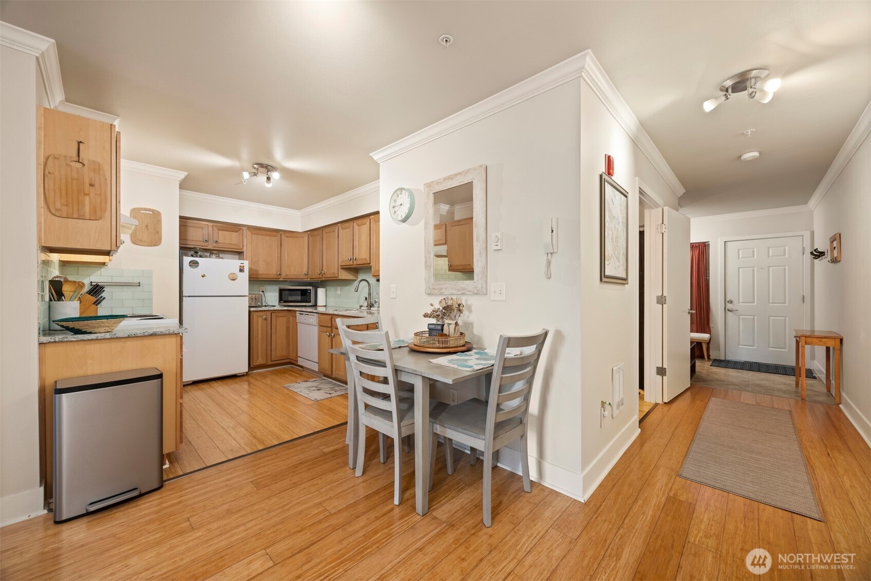 1001 N State Street #209, Bellingham, WA 98225
