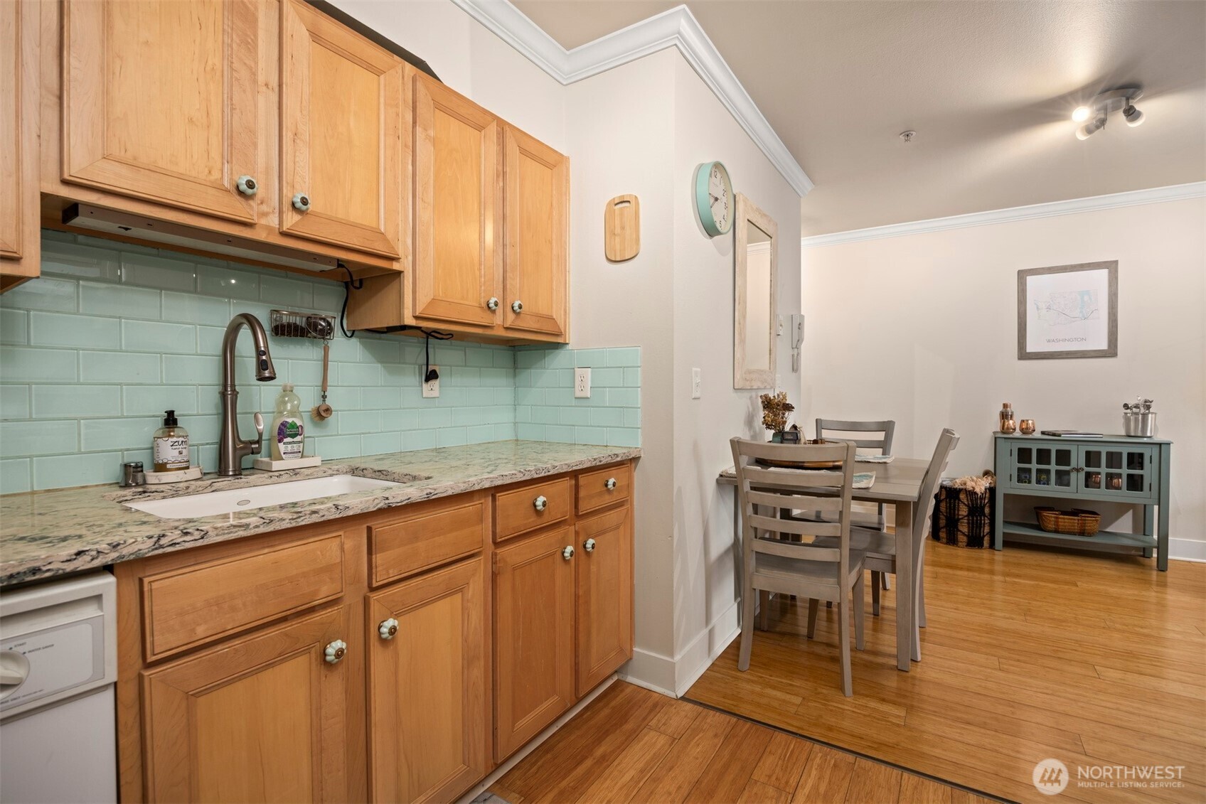 1001 N State Street #209, Bellingham, WA 98225