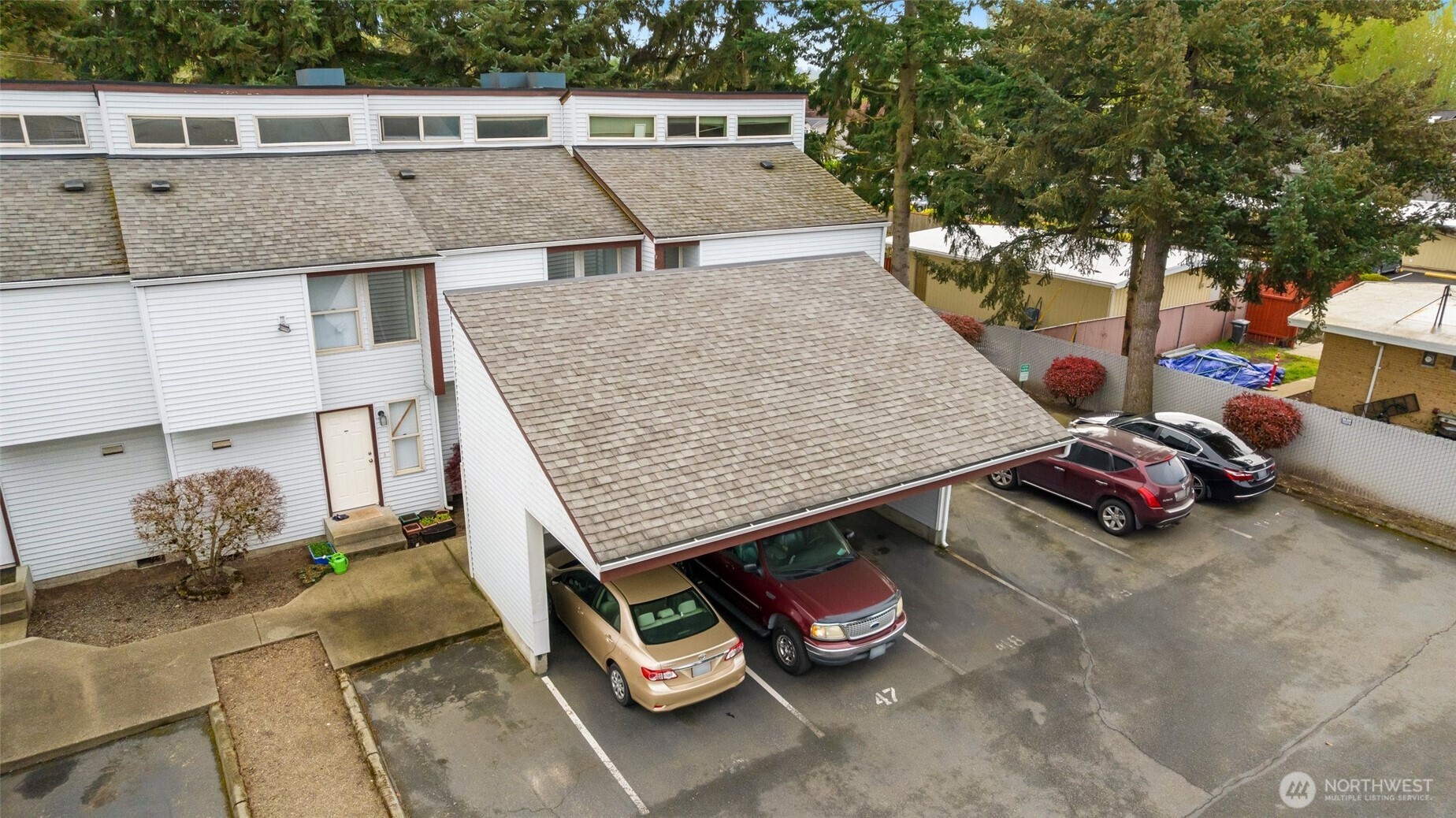 708 6th Avenue S #E104, Kent, WA 98032