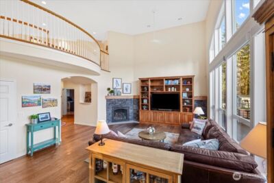 19207 SE May Valley Road , Issaquah, WA 98027 - Photo 14