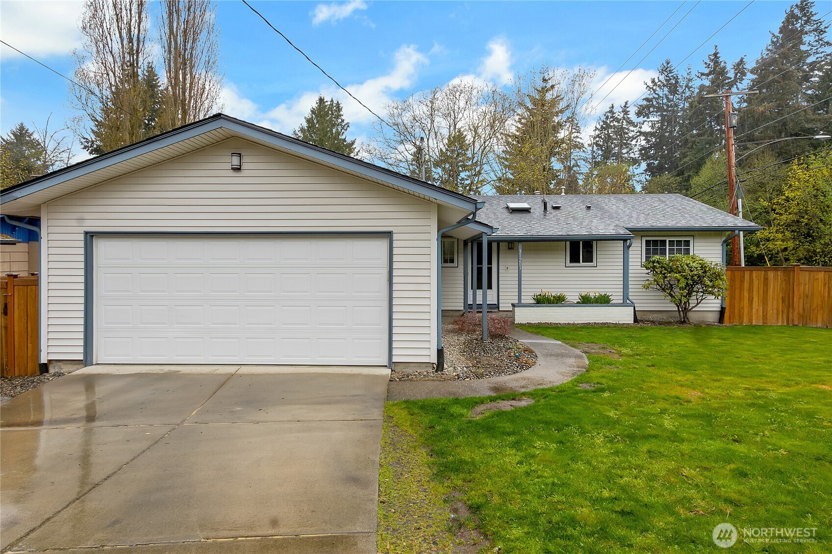 31203 2nd Avenue SW, Federal Way, WA 98023