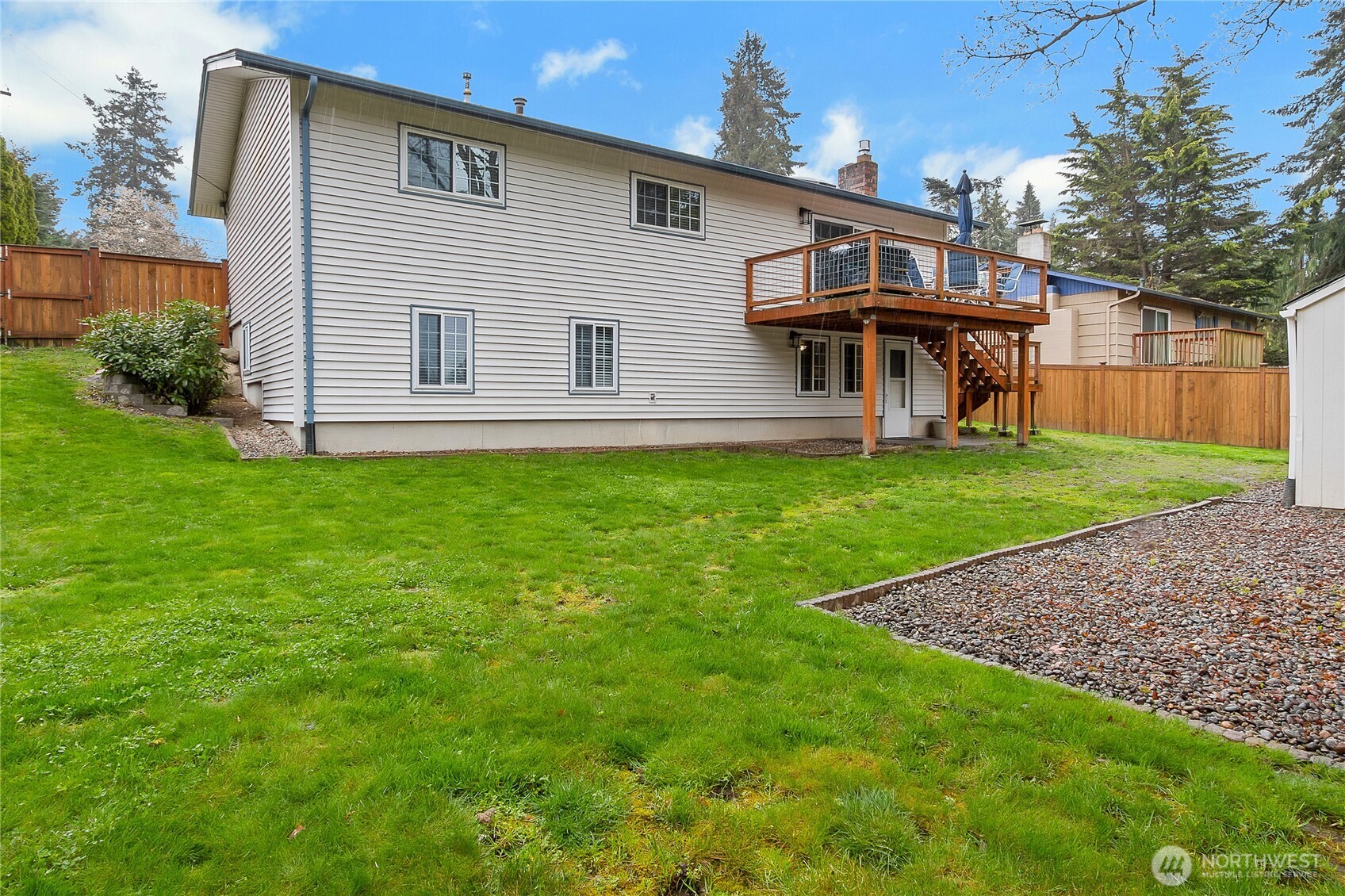 31203 2nd Avenue SW, Federal Way, WA 98023