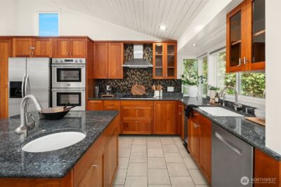 4837 155th Avenue SE, Bellevue, WA 98006 - Photo 12