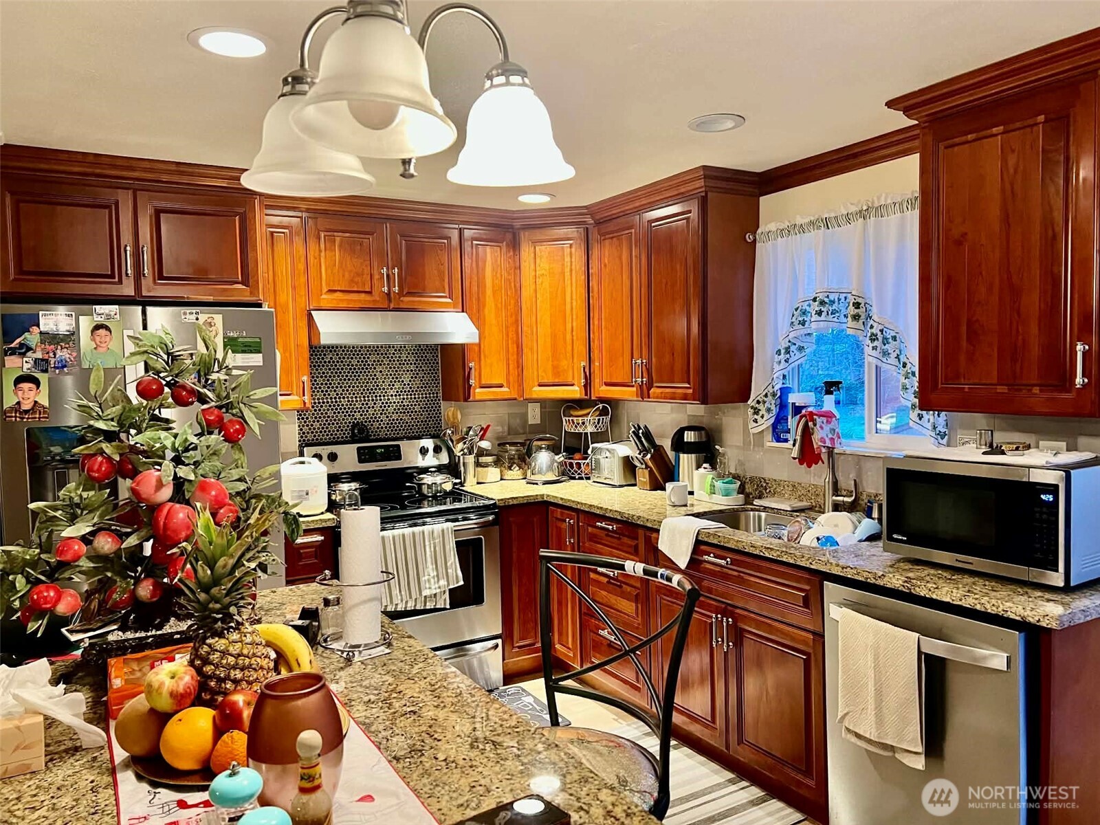 3915 Saint Francis Street SW, Lakewood, WA 98499