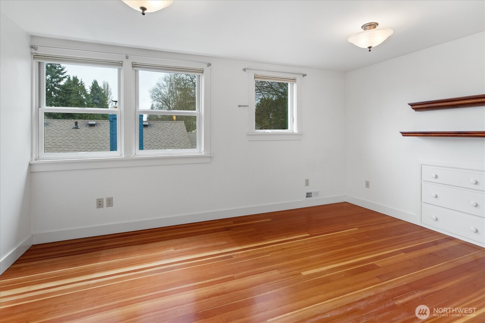6551 24th Avenue NE, Seattle, WA 98115