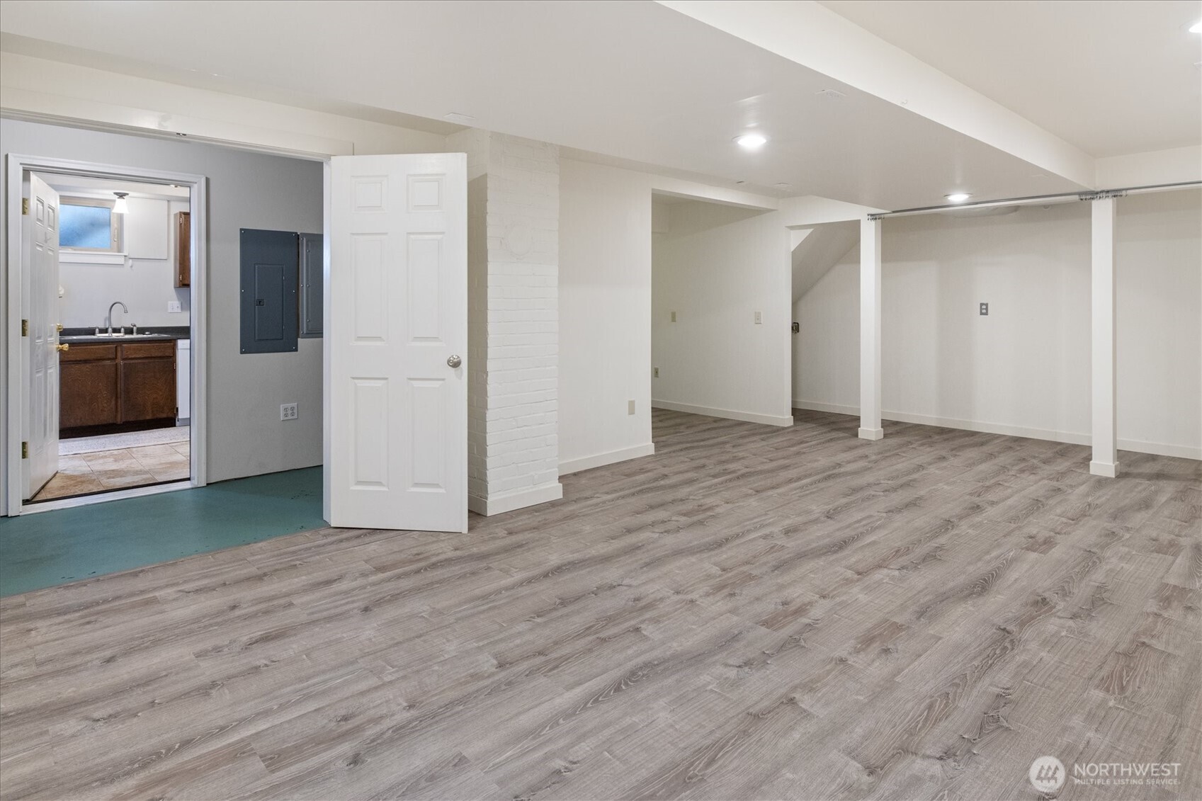 6551 24th Avenue NE, Seattle, WA 98115