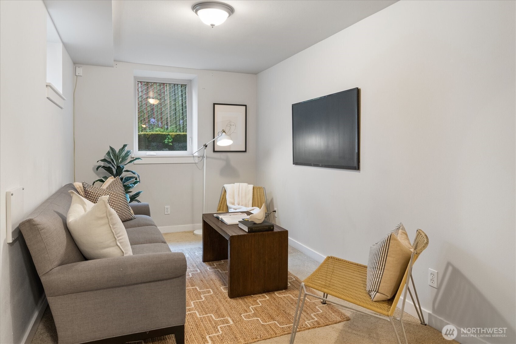 6551 24th Avenue NE, Seattle, WA 98115