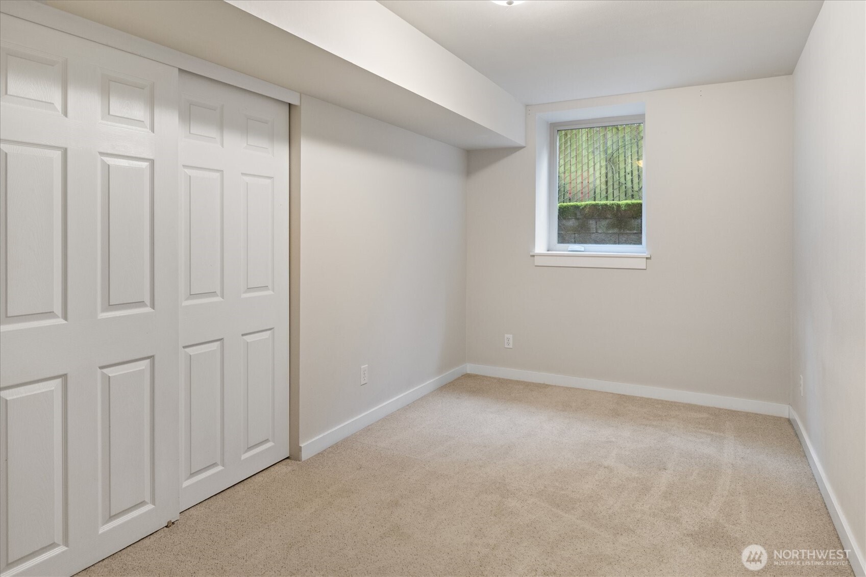 6551 24th Avenue NE, Seattle, WA 98115