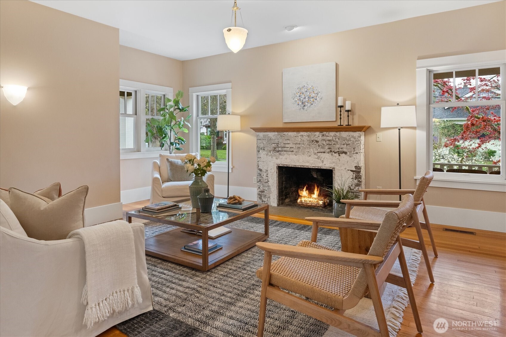 6551 24th Avenue NE, Seattle, WA 98115