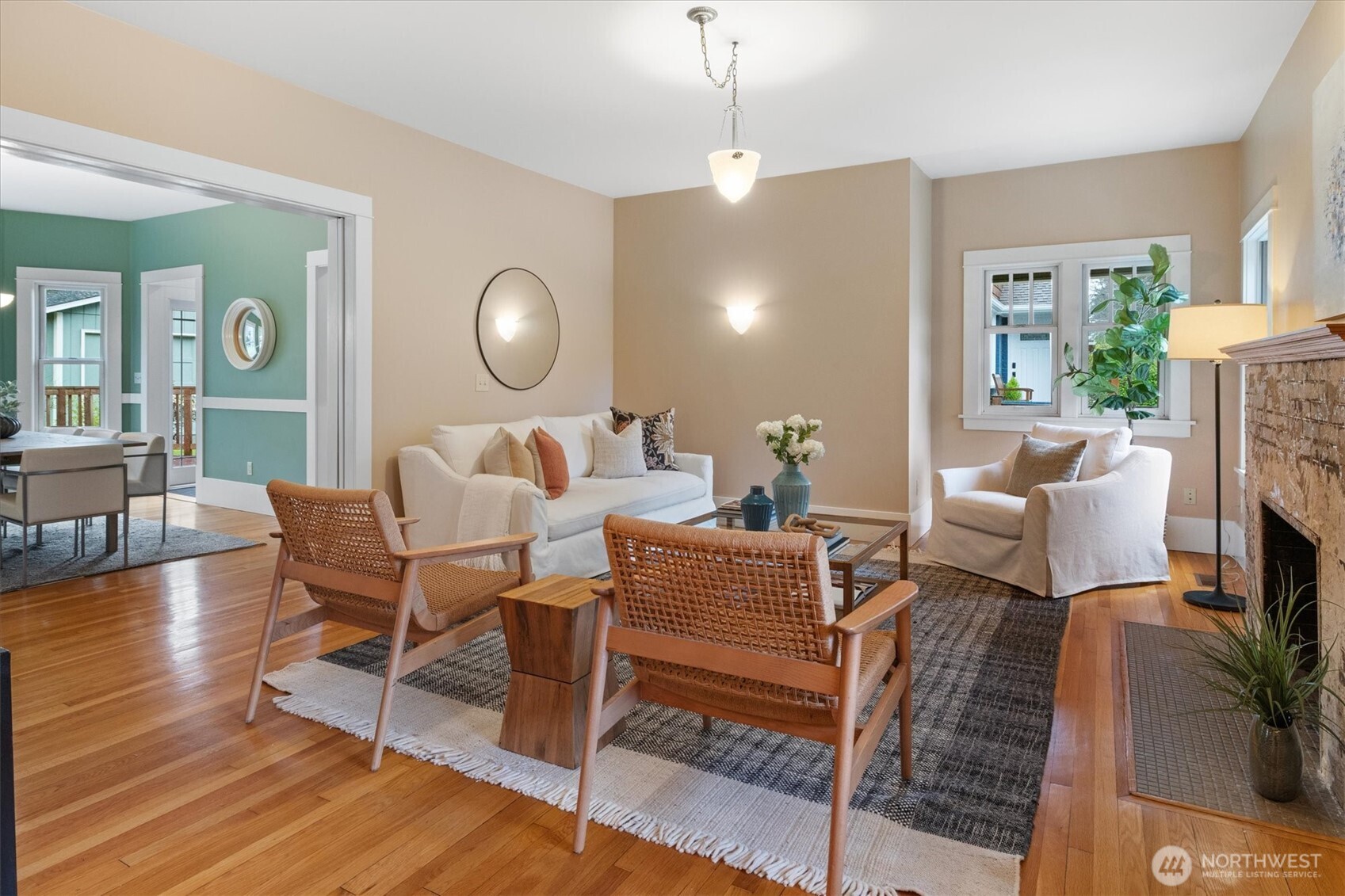 6551 24th Avenue NE, Seattle, WA 98115