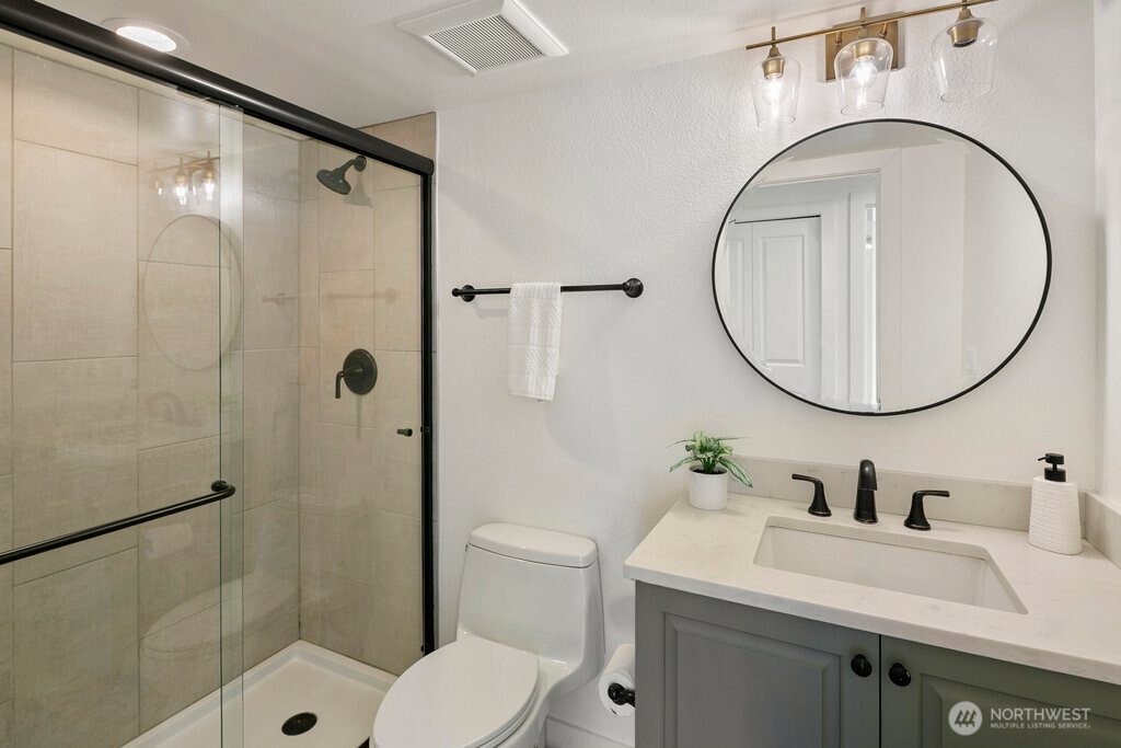 16404 NE 110th Street , Redmond, WA 98052